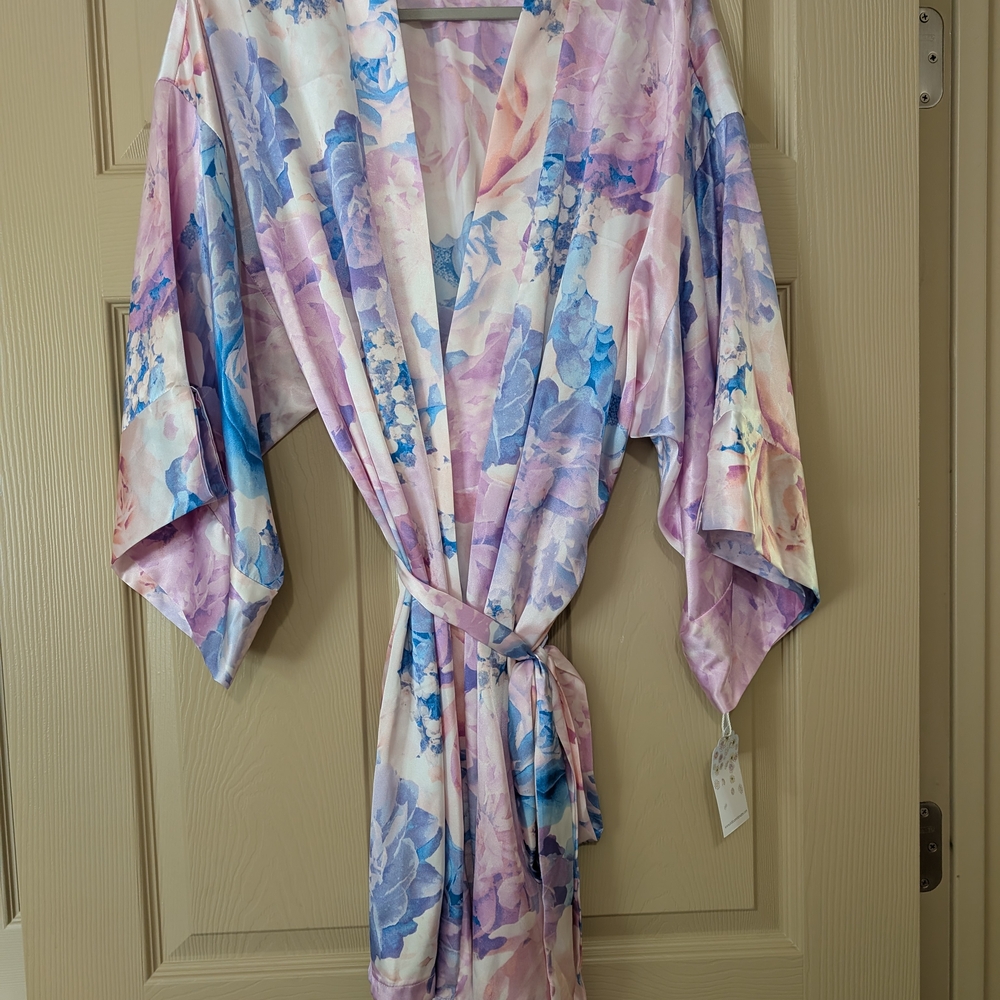 NWT In Bloom By Jonquil Floral Kimono Robe - Pink and Blue